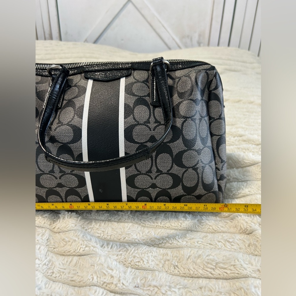 Coach Bag - Picture 8 of 13
